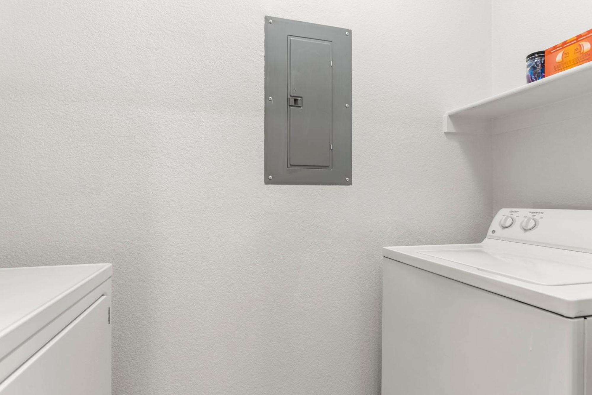 Cozysuites Glendale By The Stadium W Pool! 11 Екстериор снимка