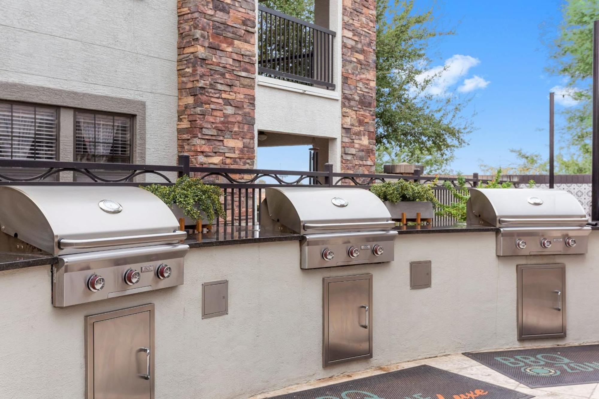 Cozysuites Glendale By The Stadium W Pool! 11 Екстериор снимка