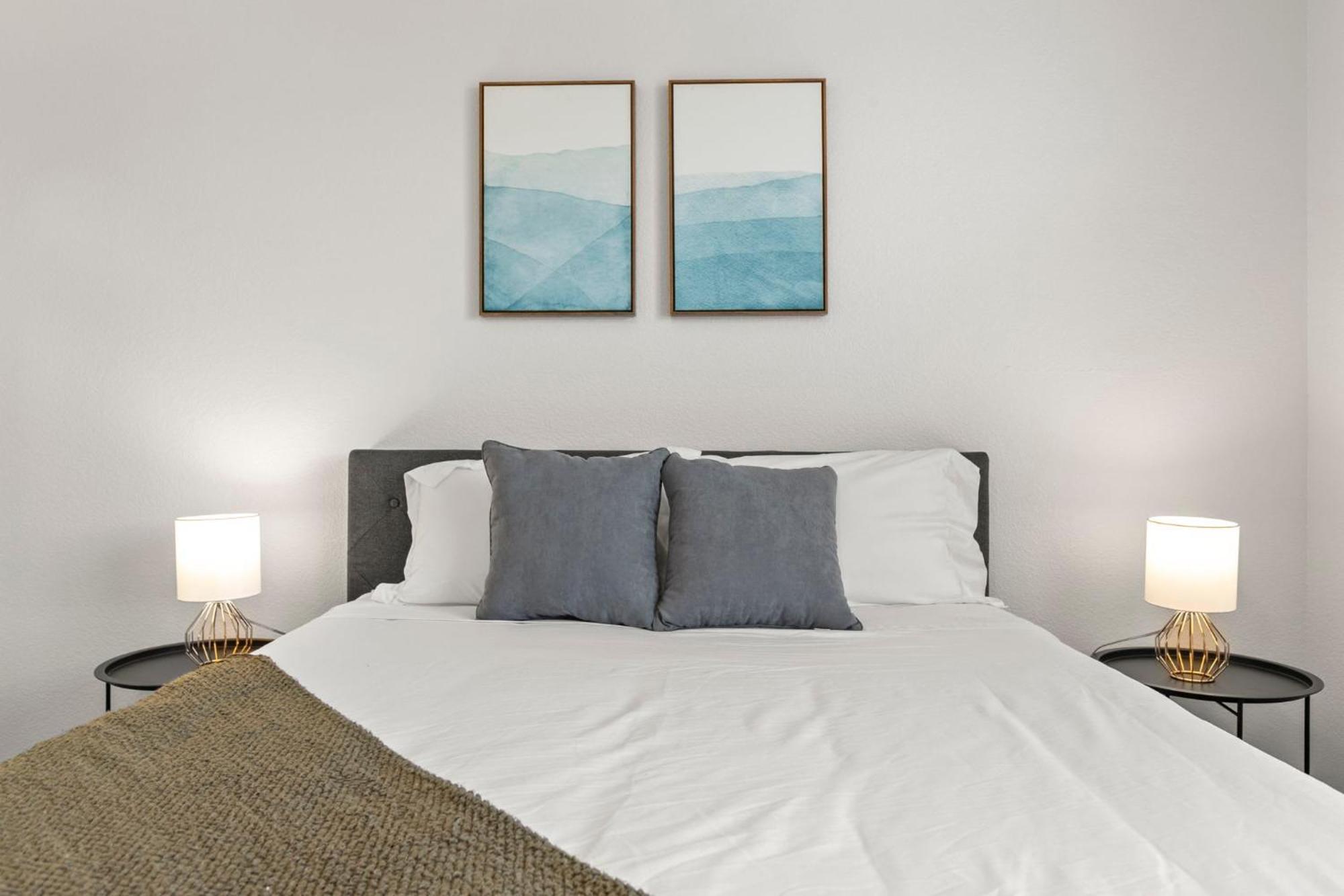 Cozysuites Glendale By The Stadium W Pool! 11 Екстериор снимка