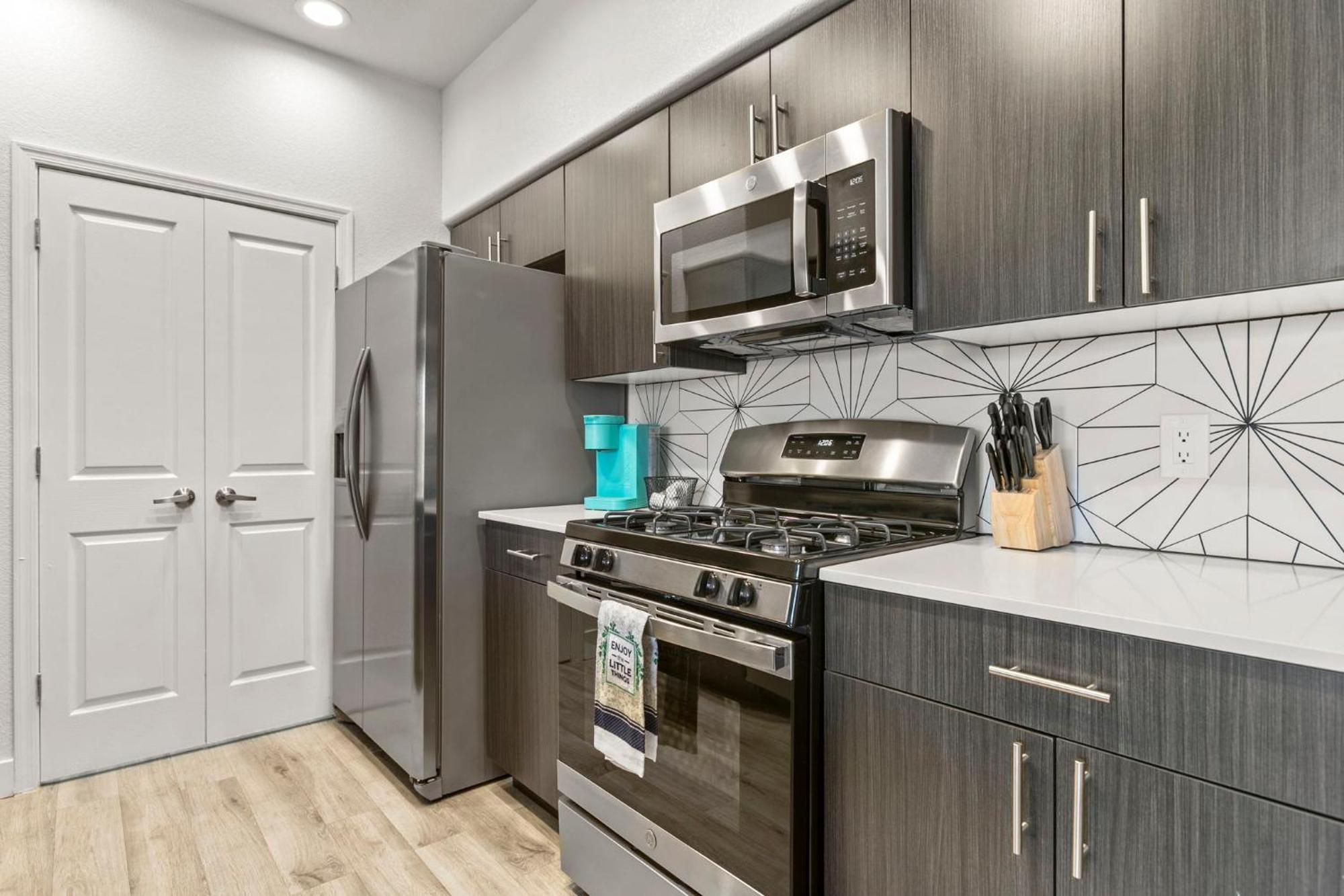 Cozysuites Glendale By The Stadium W Pool! 11 Екстериор снимка